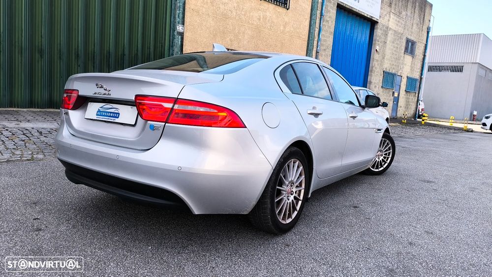 Jaguar XE 2.0 D Pure Aut. - 7