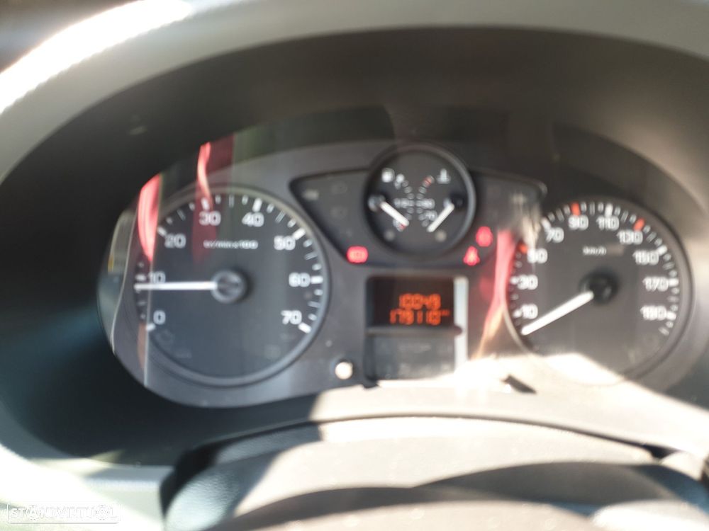 Peugeot Partner 1.6 e-HDi Confort - 9
