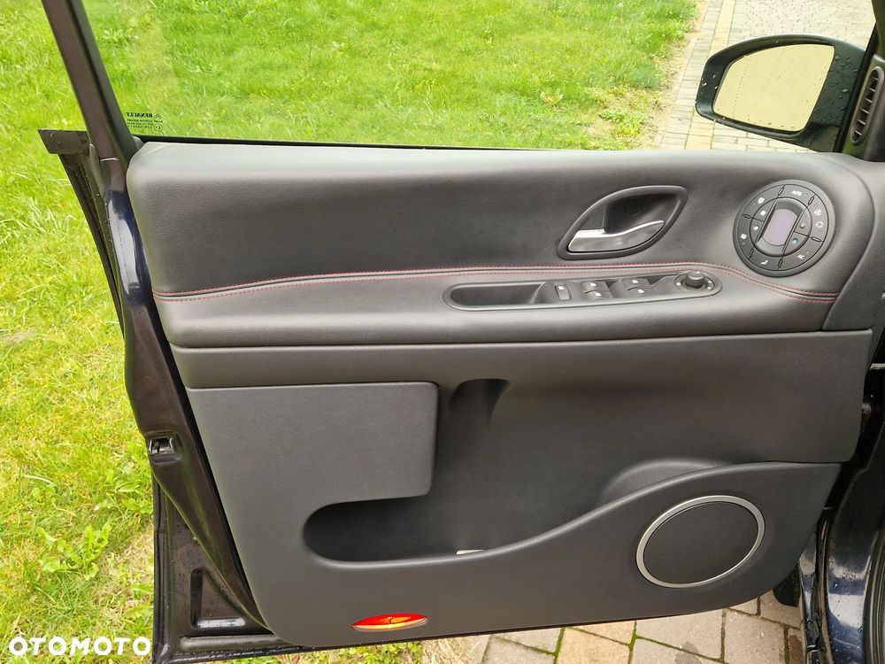 Renault Espace 2.0 Dynamique - 25