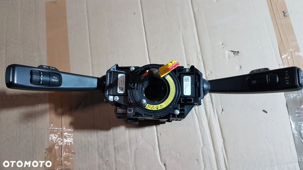 PRZEŁĄCZNIK ZESPOLONY VOLVO V40 II XC40 XC60 31327903 - 1