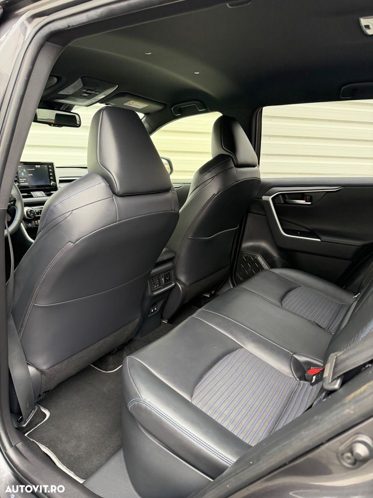 Toyota RAV4 2.5 4x4 Style Selection - 12