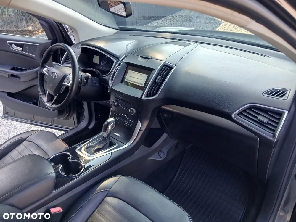 Ford Edge 2.0 EcoBlue Bi-Turbo 4x4 Titanium - 18