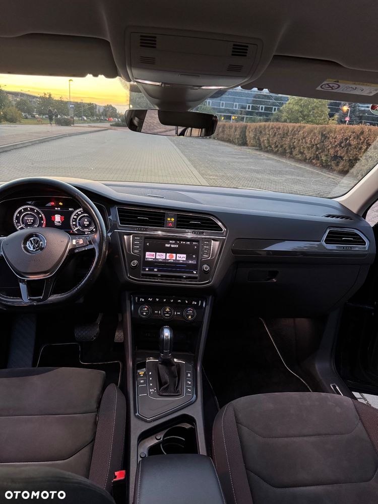 Volkswagen Tiguan - 16