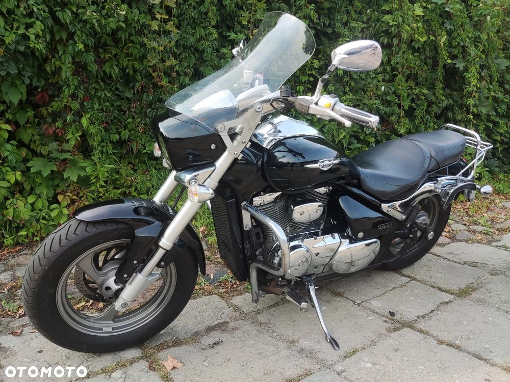 Suzuki Intruder - 13
