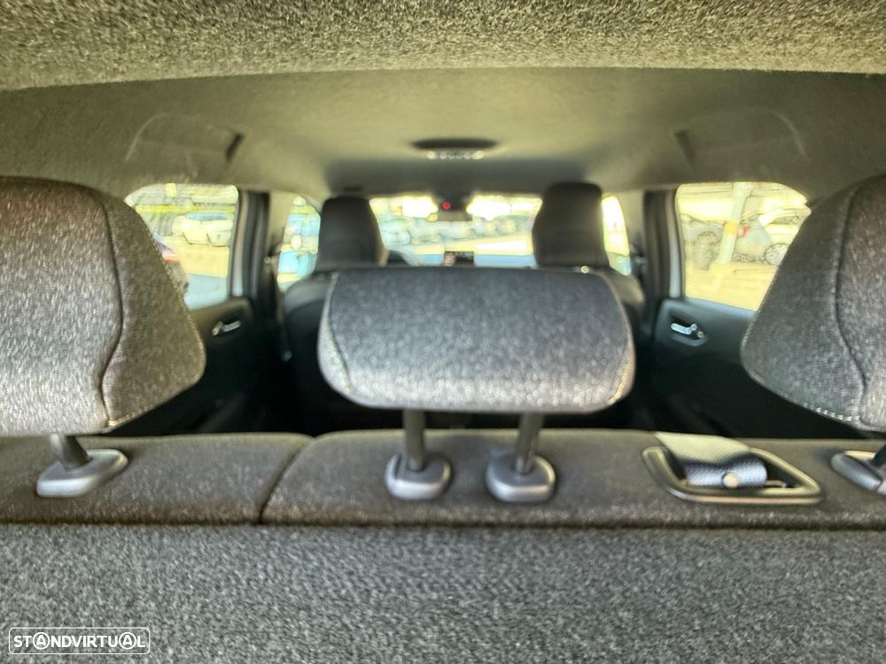 Renault Captur 1.0 TCe Techno Bi-Fuel - 28