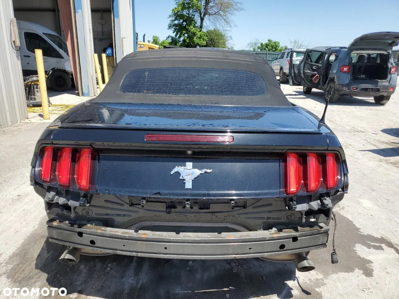 Ford Mustang 3.7 V6 Premium - 14