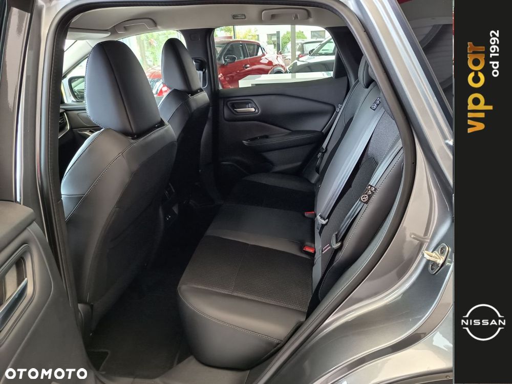 Nissan Qashqai 1.3 DIG-T MHEV N-Connecta Xtronic - 10