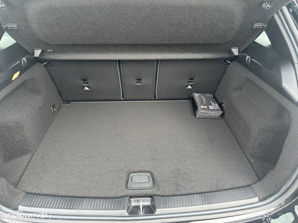 Mercedes-Benz B 180 d - 12