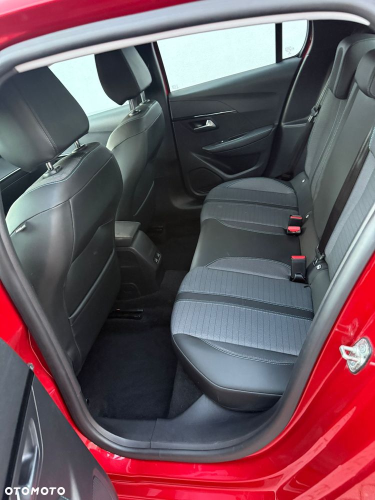 Peugeot 208 PureTech 100 Allure Pack - 8