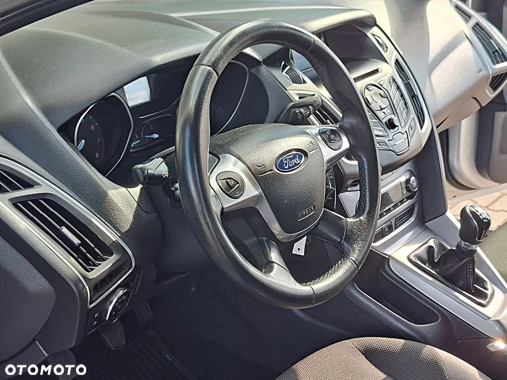 Ford Focus 1.6 TI-VCT Champions Edition - 30