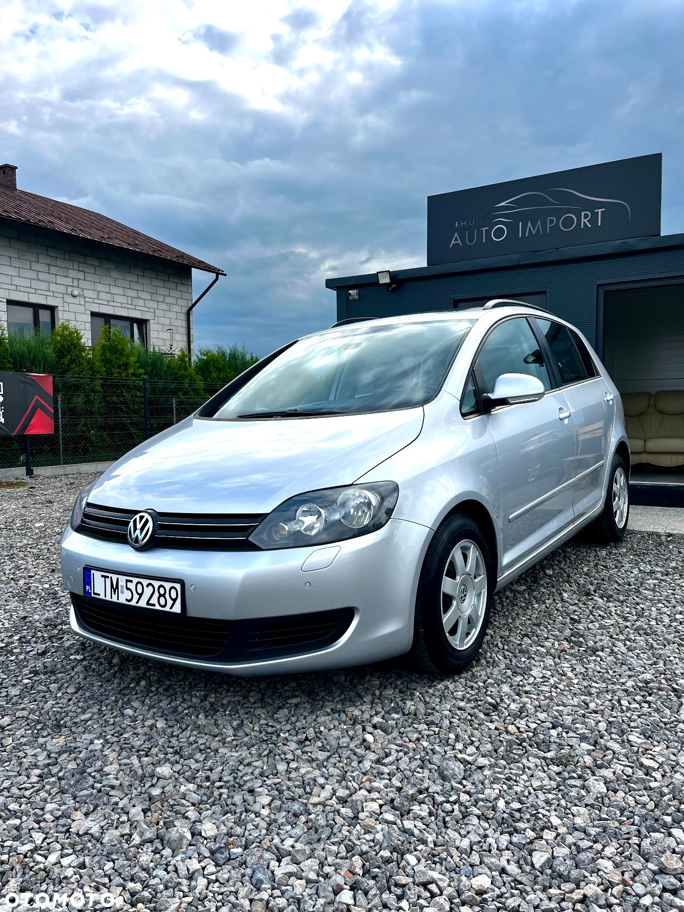 Volkswagen Golf Plus 1.6 TDI BlueMot Comfortline - 14