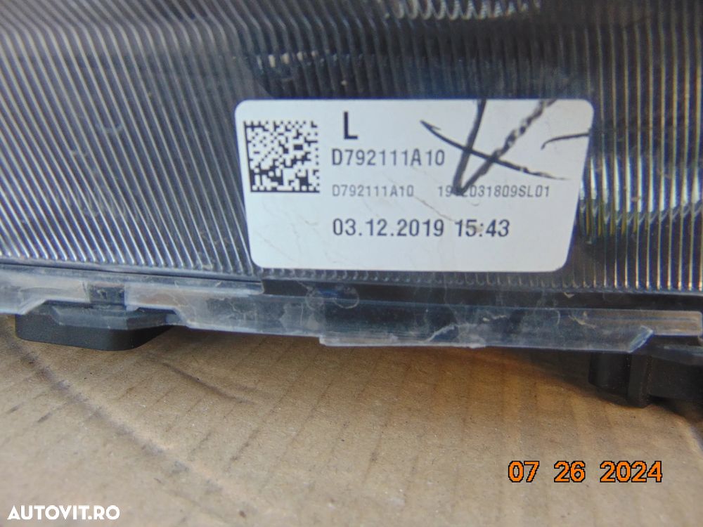 Far Hyundai Tucson facelift 2018-2020 faruri stanga dreapta europa led facelift - 3