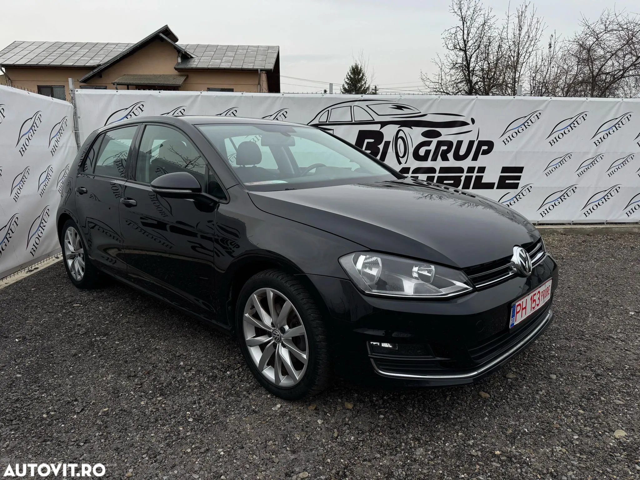 Volkswagen Golf 1.6 TDI DPF DSG BlueMotion Technology Highline - 2