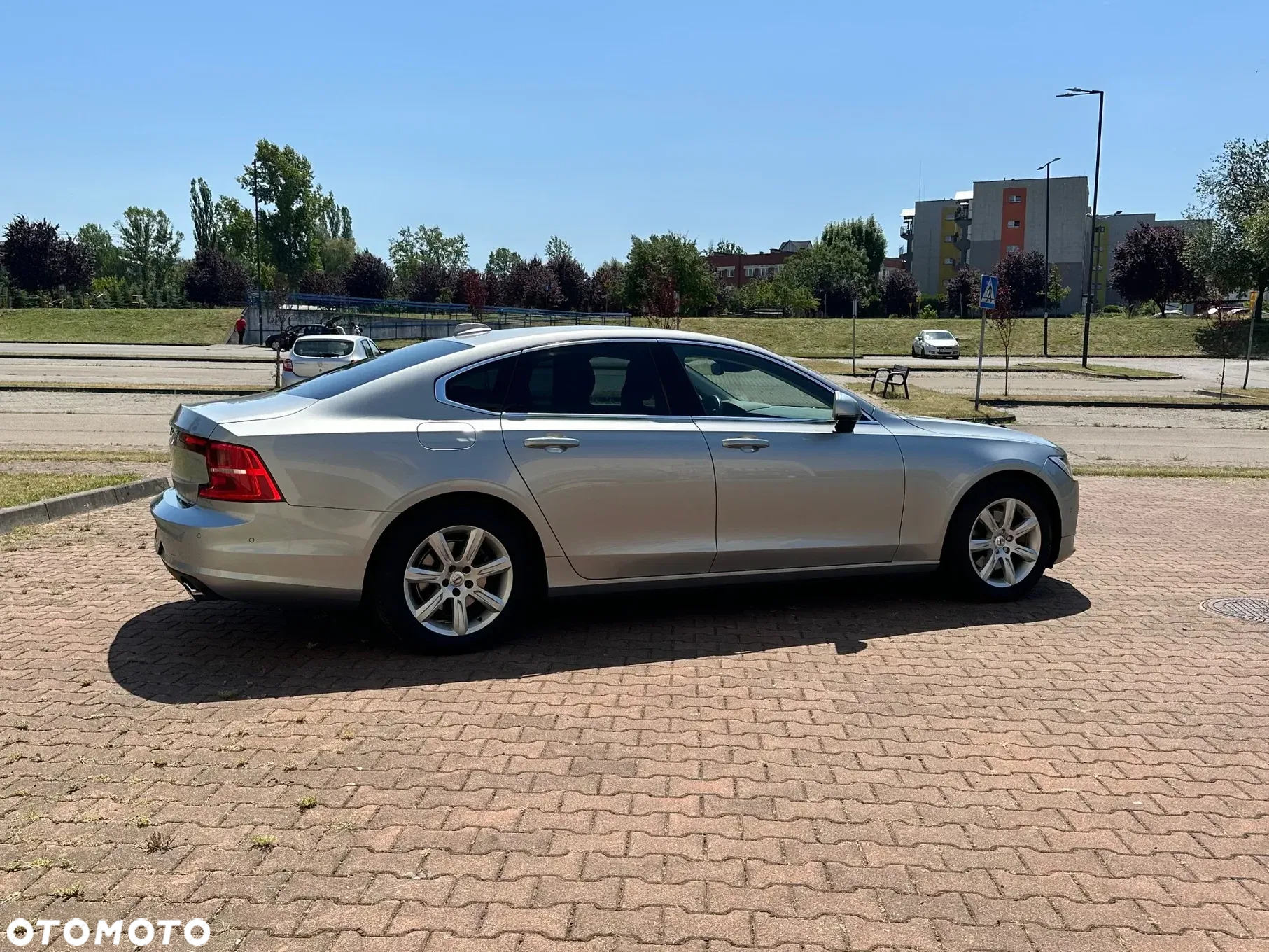 Volvo S90 D4 Geartronic Momentum Pro - 12