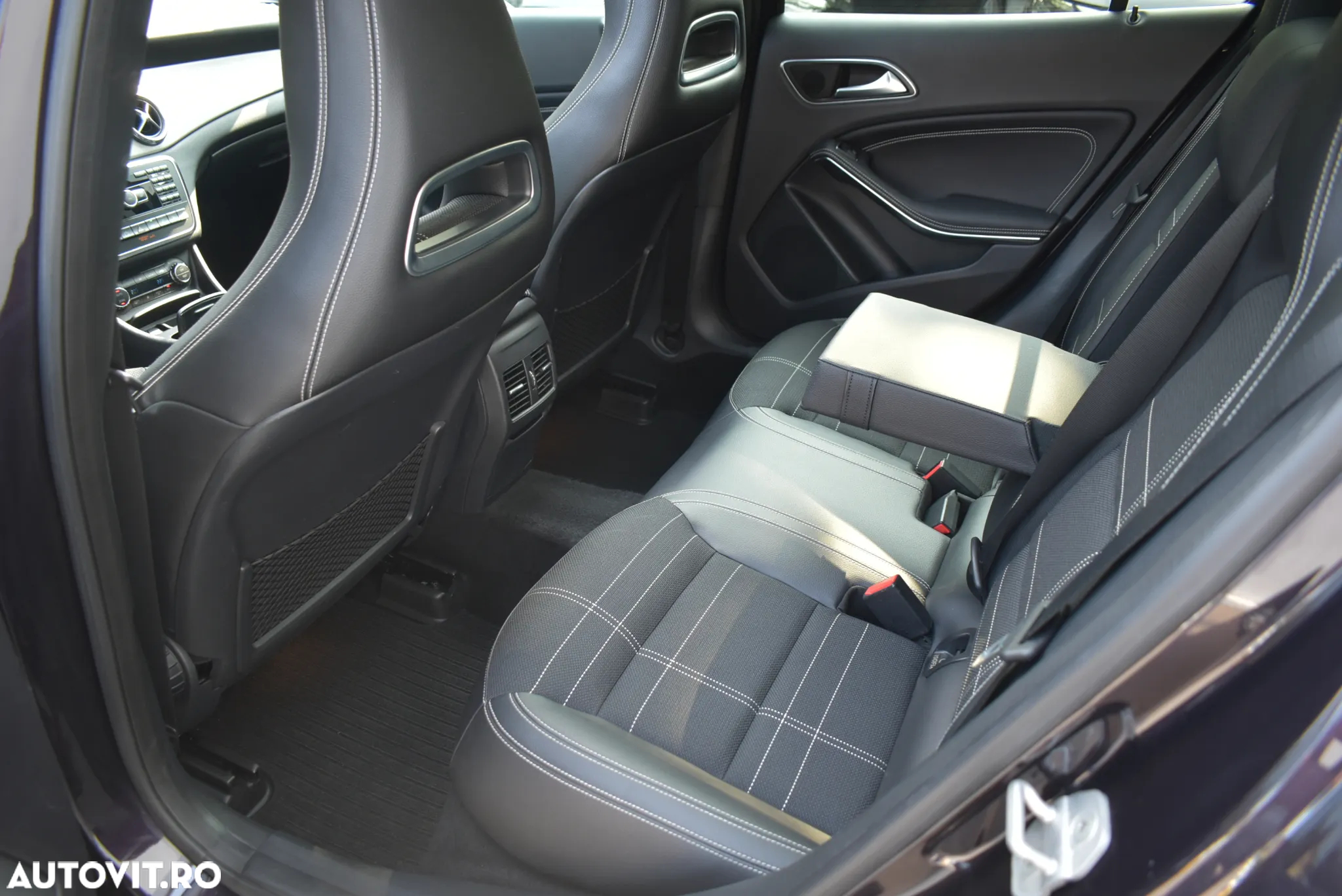 Mercedes-Benz GLA 220 d 4MATIC Aut. - 22