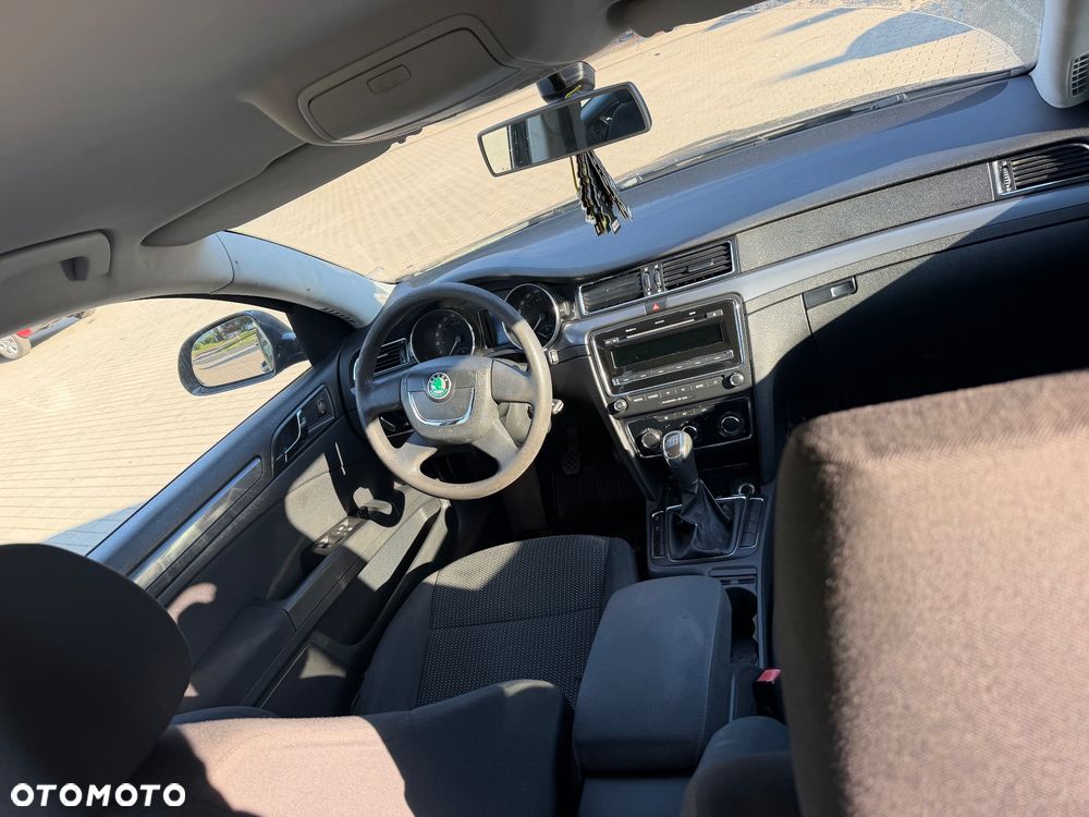Skoda Superb - 17