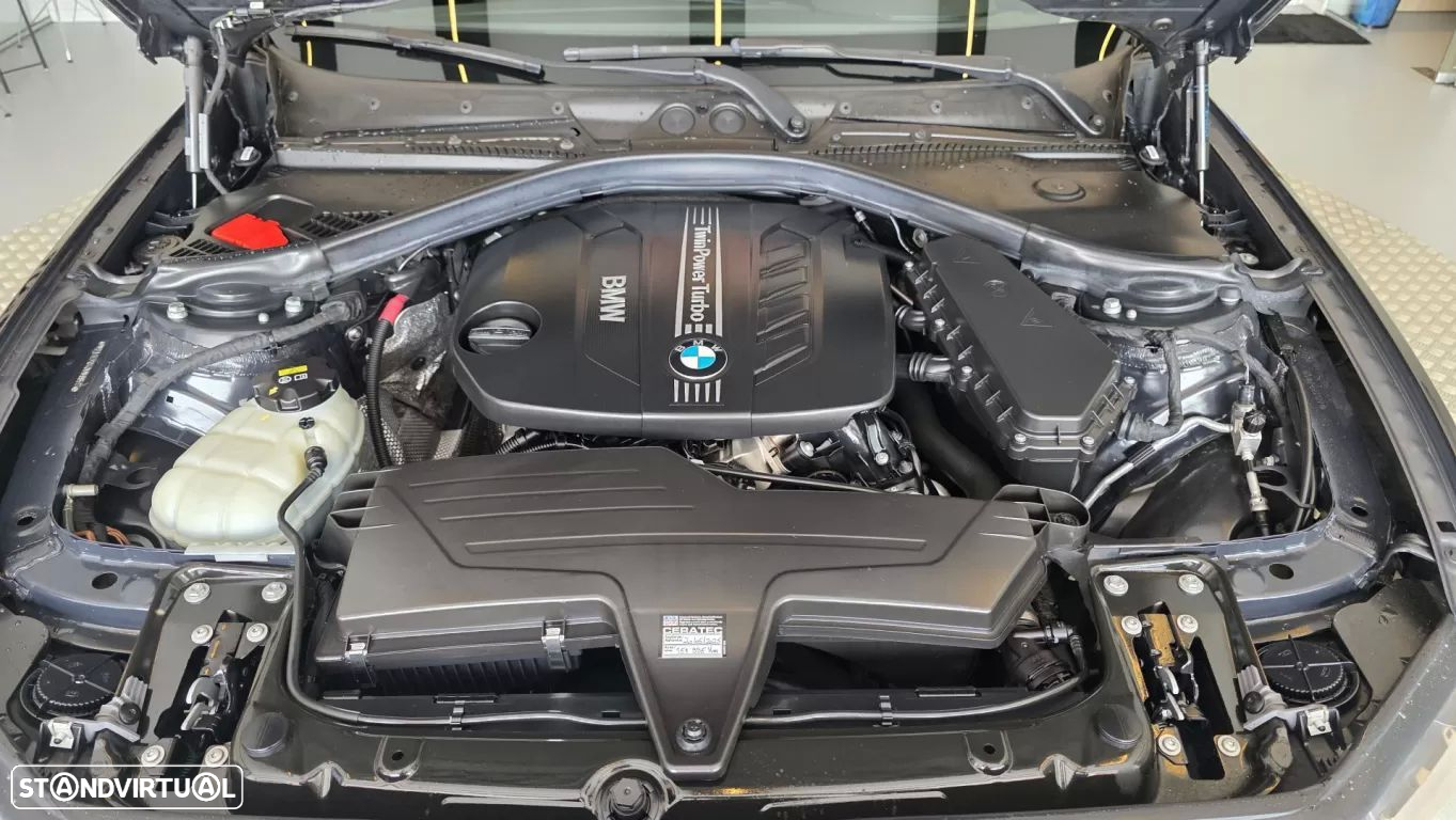 BMW 218 d Coupe Line Sport Auto - 24