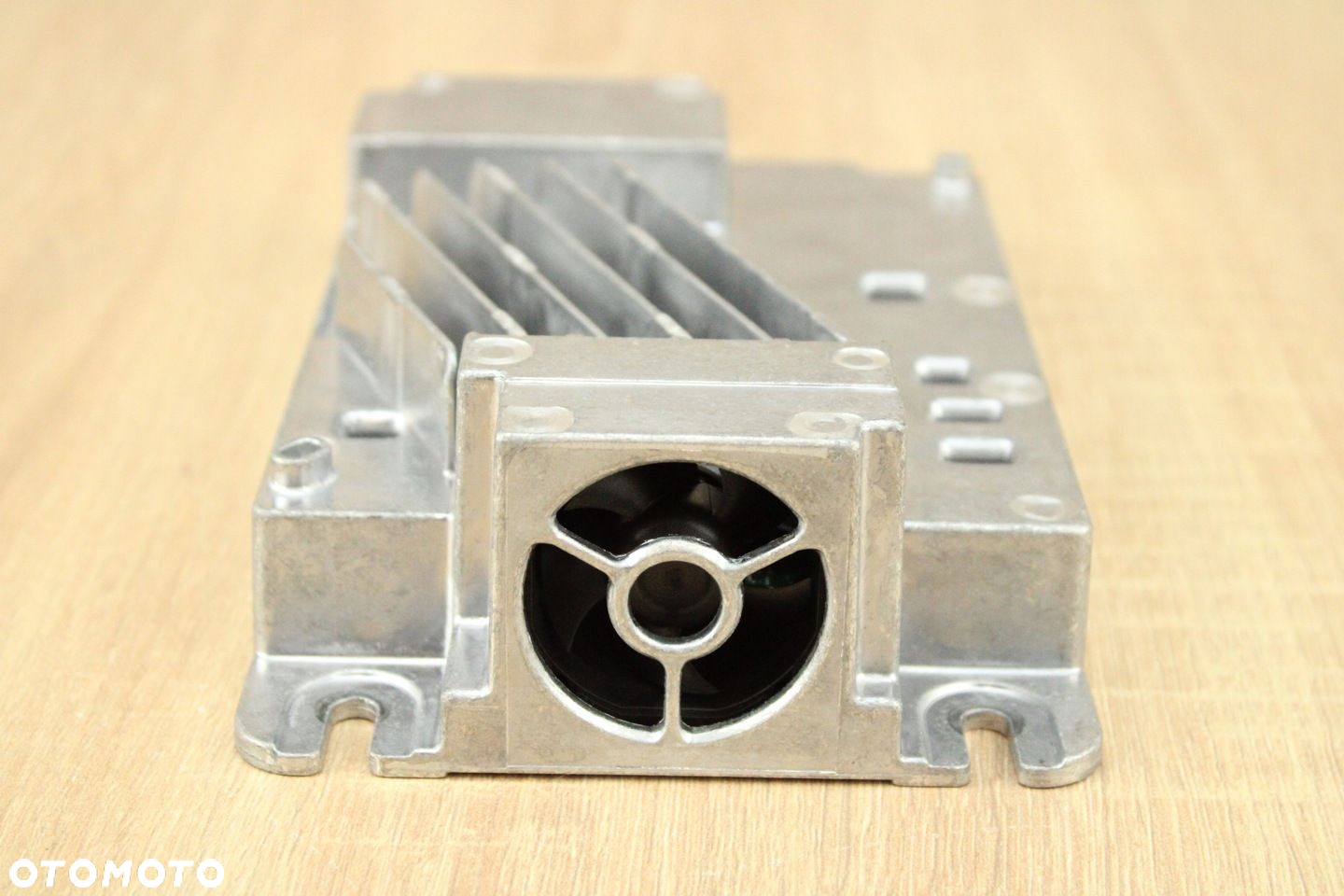 ORYGINALNY WZMACNIACZ HIFI BMW G26 G30 G11 G05 G07 5A57044 17km - 3