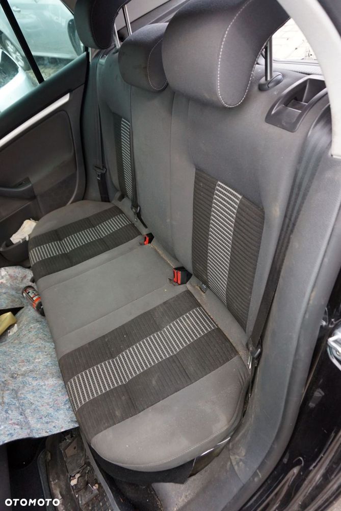 VOLKSWAGEN GOLF V 5D HB 2008 LC9Z 1.4 TSI CAXA 122KM JPG CZARNY na części - 11