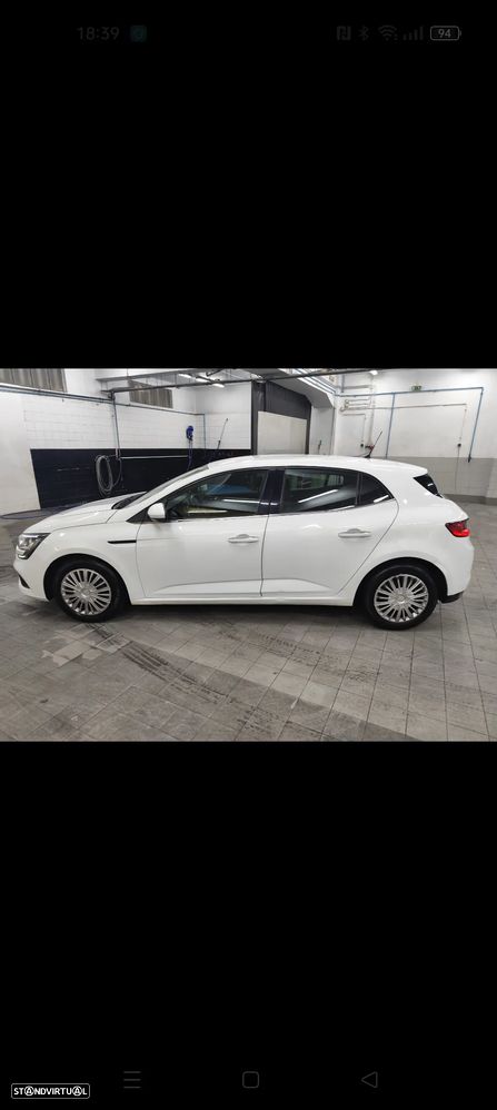 Renault Mégane 1.5 Blue dCi Intens - 8