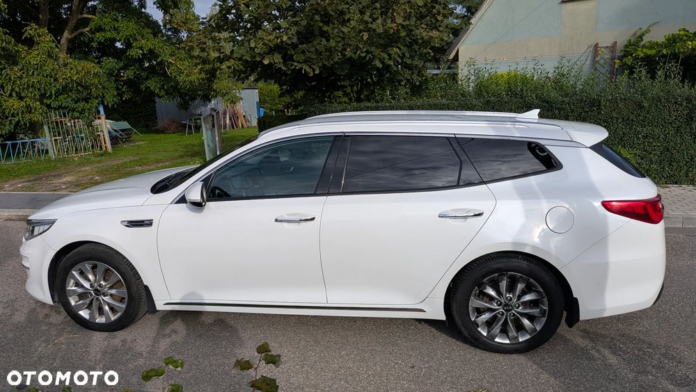 Kia Optima 1.7 CRDI XL DCT - 4