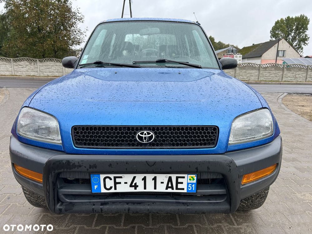 Toyota RAV4 - 3
