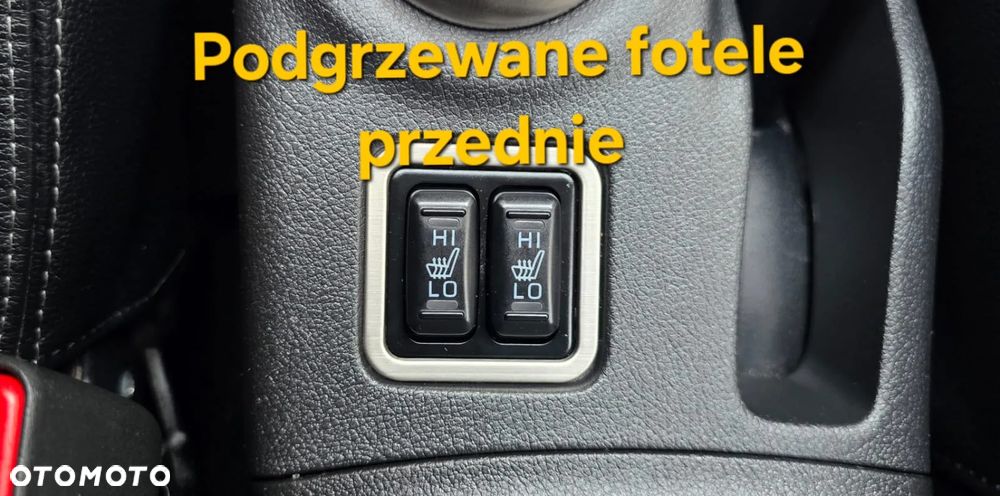 Mitsubishi Outlander - 12