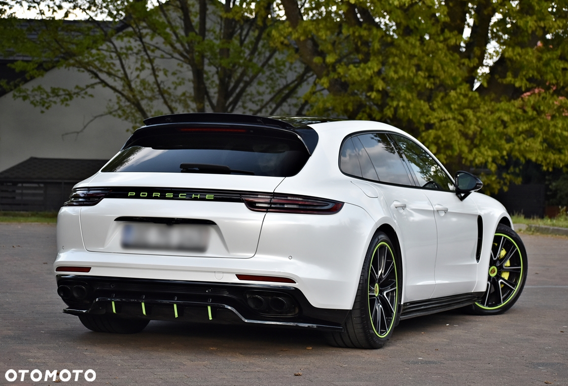 Porsche Panamera - 14