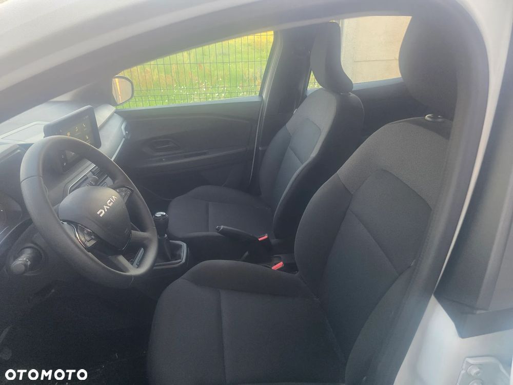 Dacia Sandero SCe 65 Access - 11