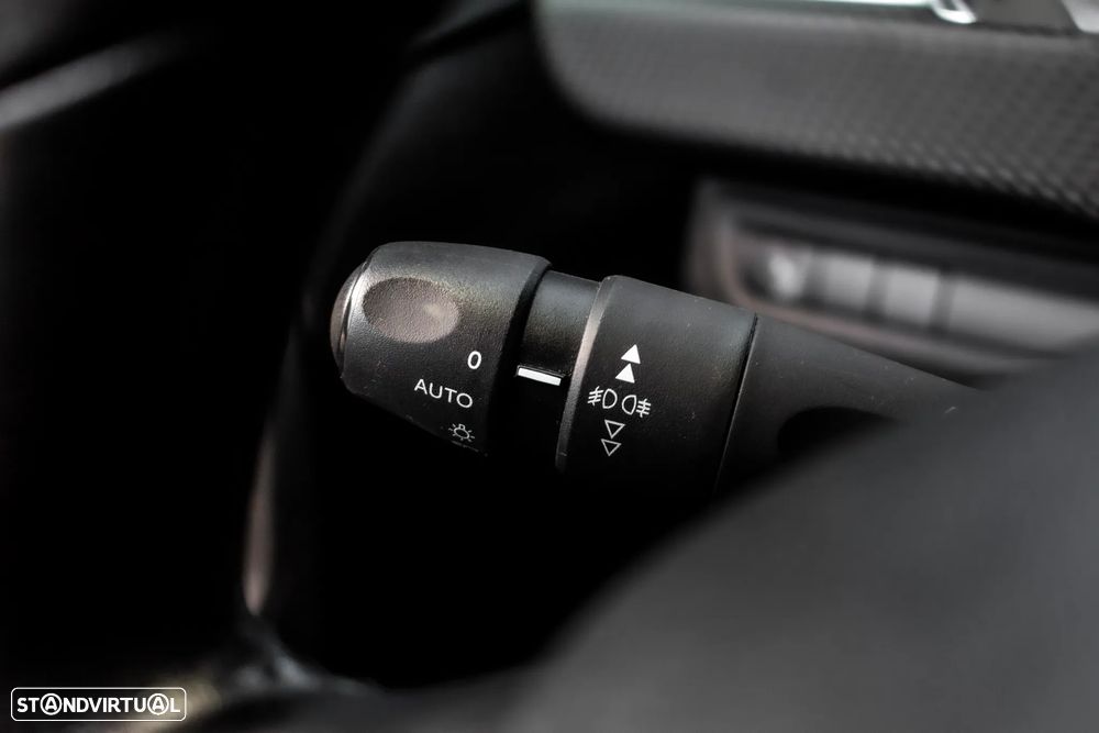 Peugeot 2008 PureTech 82 Style - 10