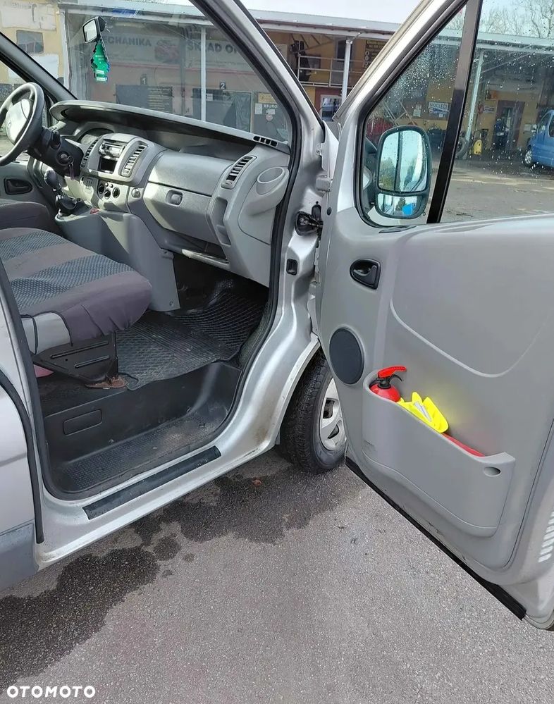 Renault Trafic - 6