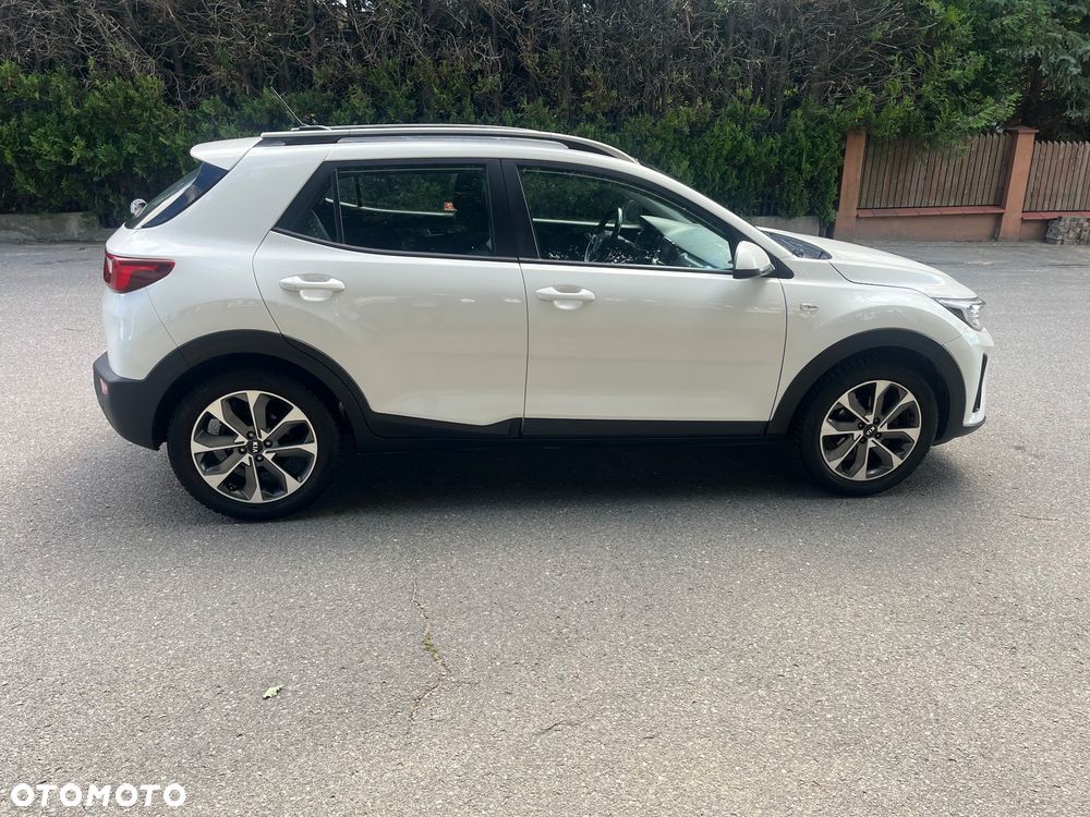 Kia Stonic 1.4 L - 7
