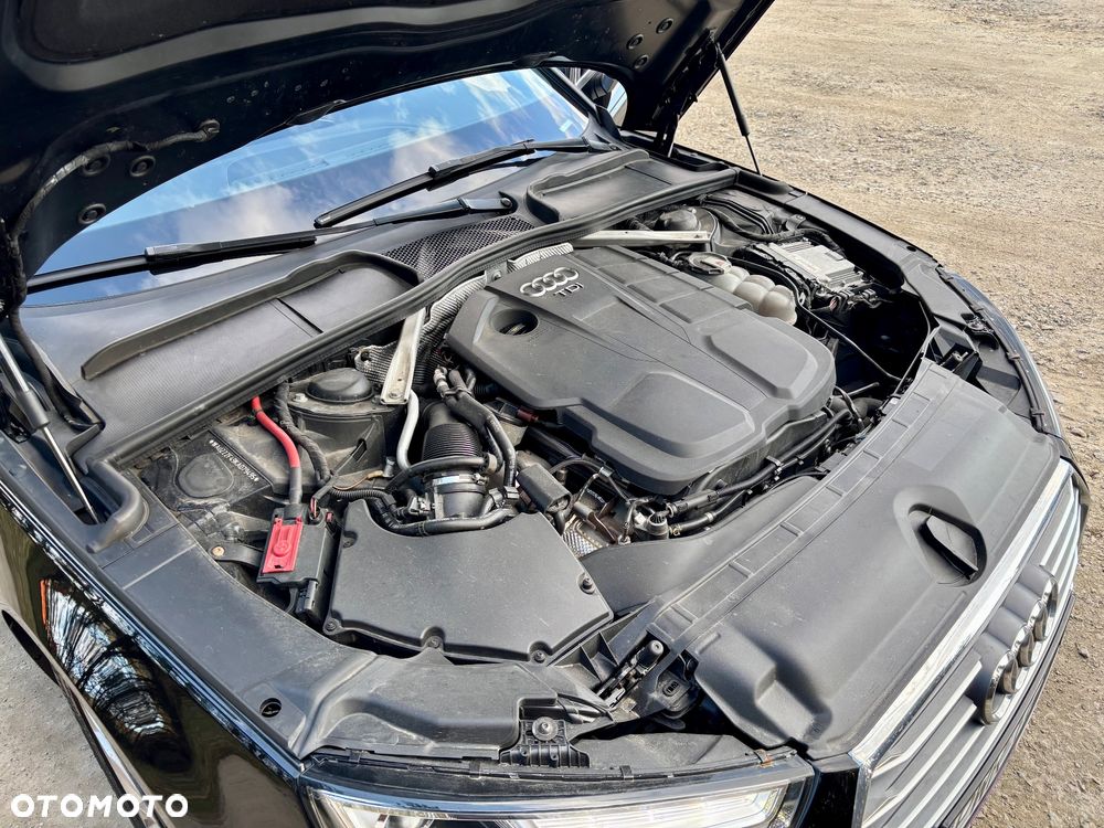 Audi A4 Avant 35 TDI S tronic - 18