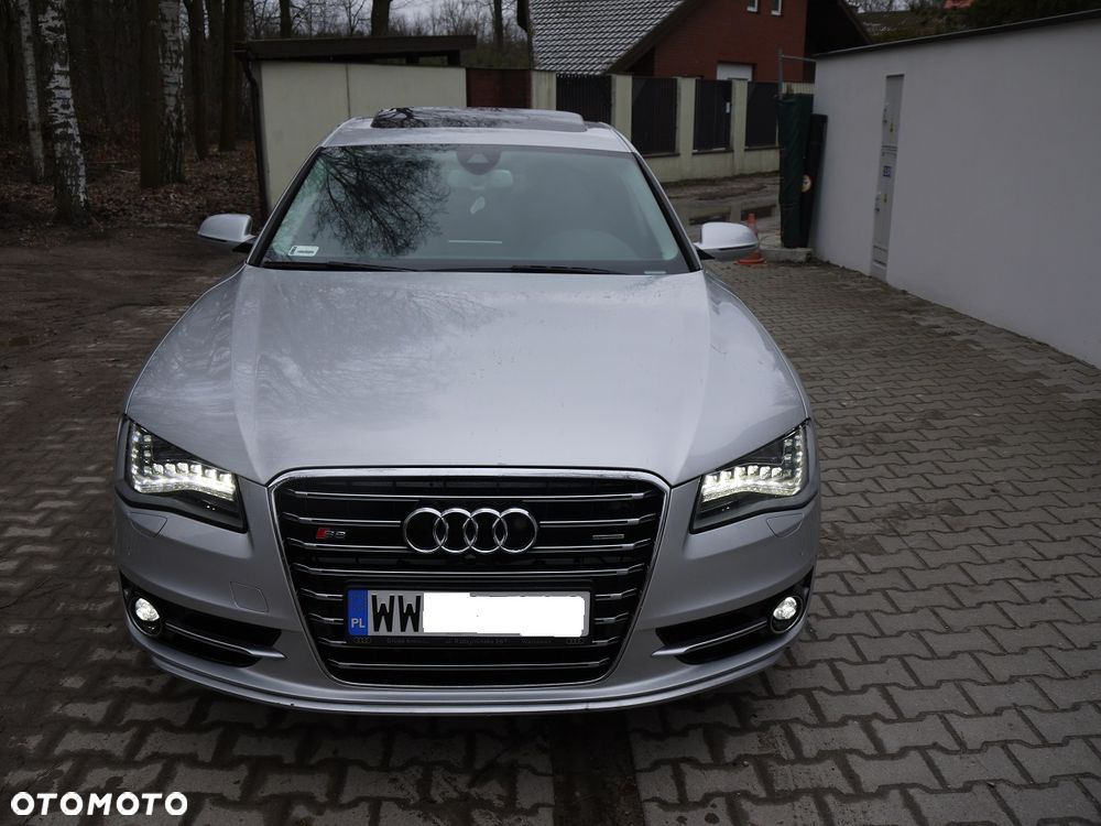 Audi A8 4.2 FSI L Quattro - 2