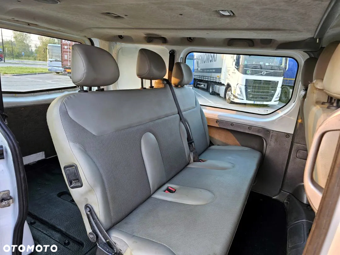 Opel Vivaro 2.5 CDTI L1H1 Tour - 22