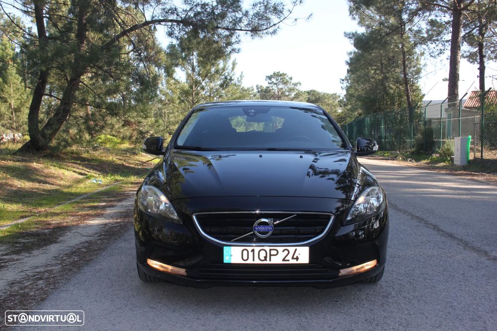 Volvo V40 2.0 D2 Momentum Eco - 3