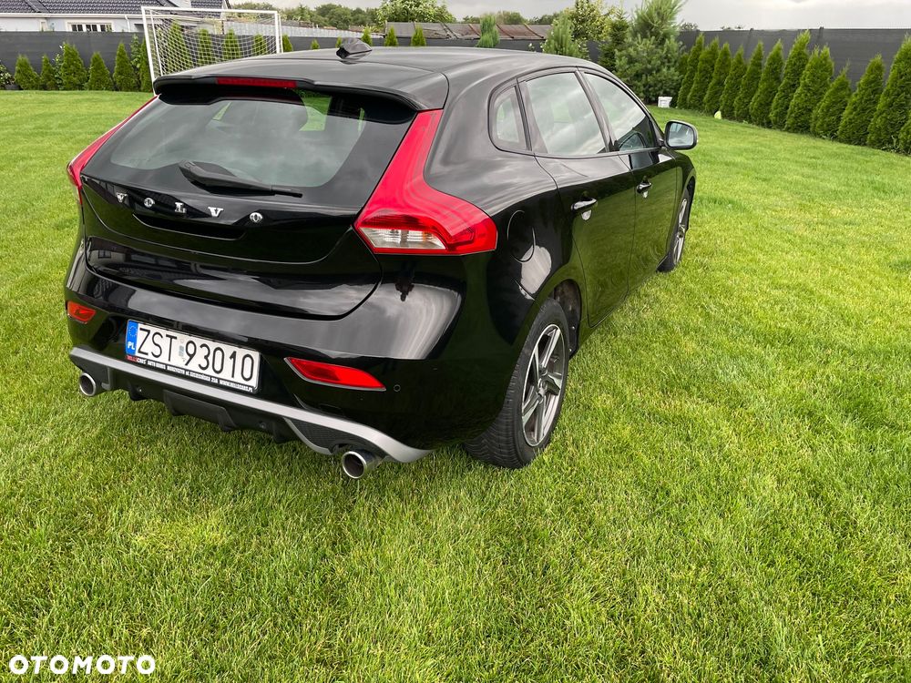 Volvo V40 D2 Drive-E R-Design Kinetic - 6