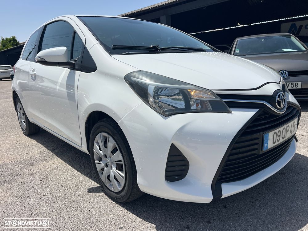 Toyota YARIS - 2
