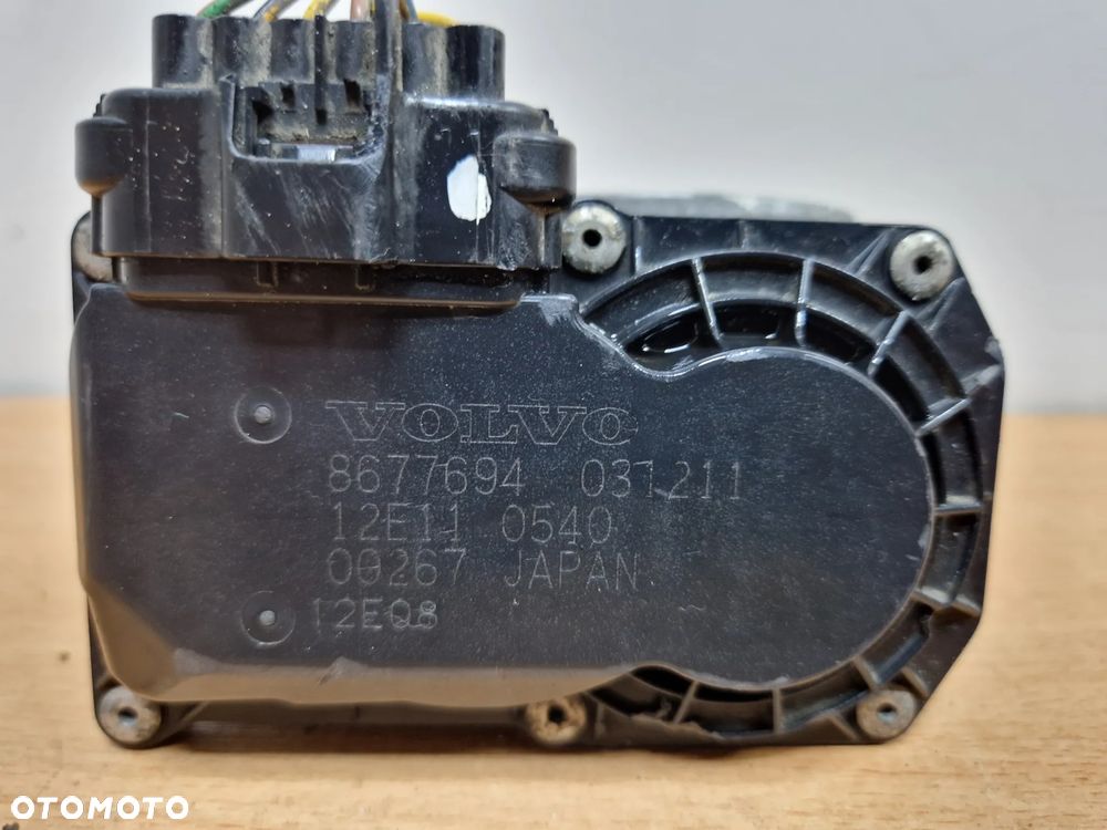 PRZEPUSTNICA VOLVO C30 C70 II S40 II V50 2004-2012 2.4 B 8677694 - 2