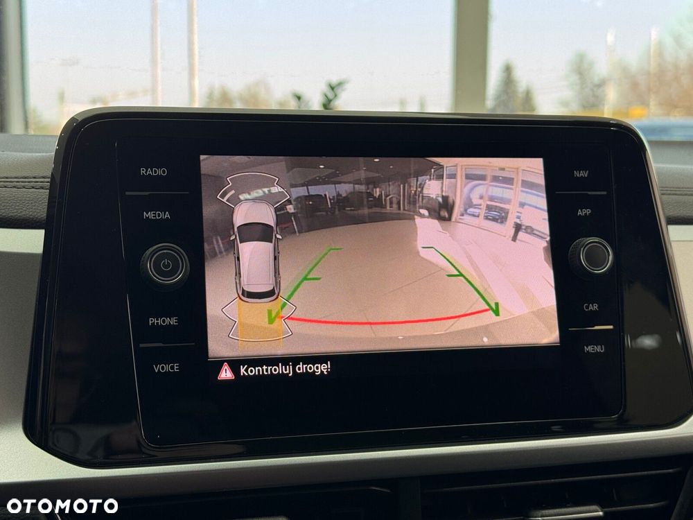 Volkswagen T-Roc 1.5 TSI Life DSG - 36