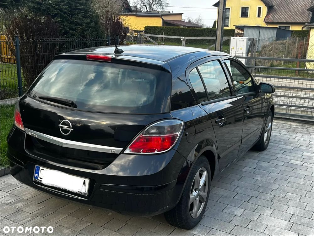 Opel Astra 1.6 - 4
