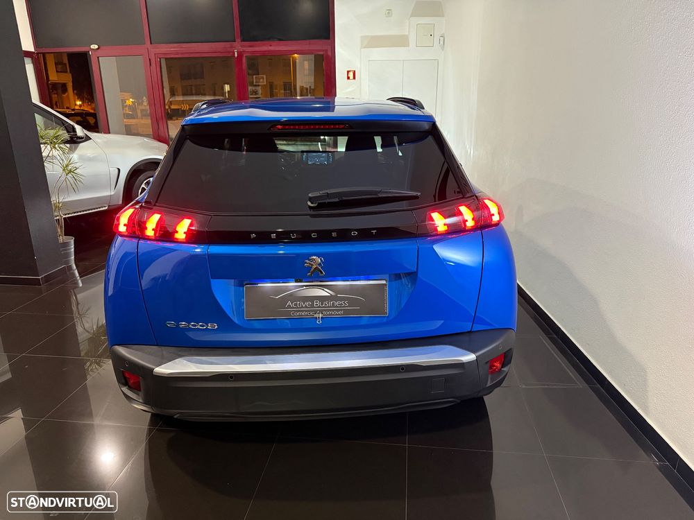 Peugeot e-2008 50 kWh Allure Pack - 4