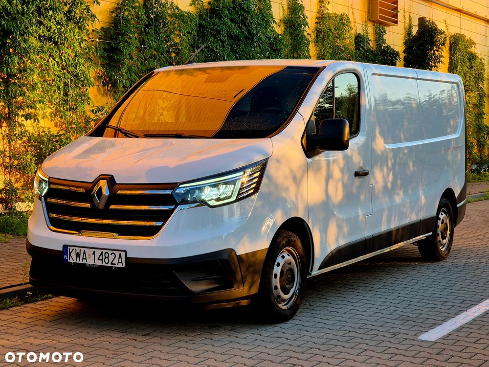 Renault Trafic - 12