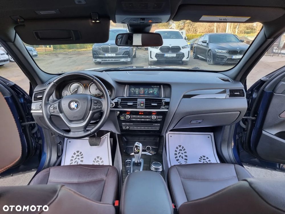 BMW X3 28i xDrive - 34