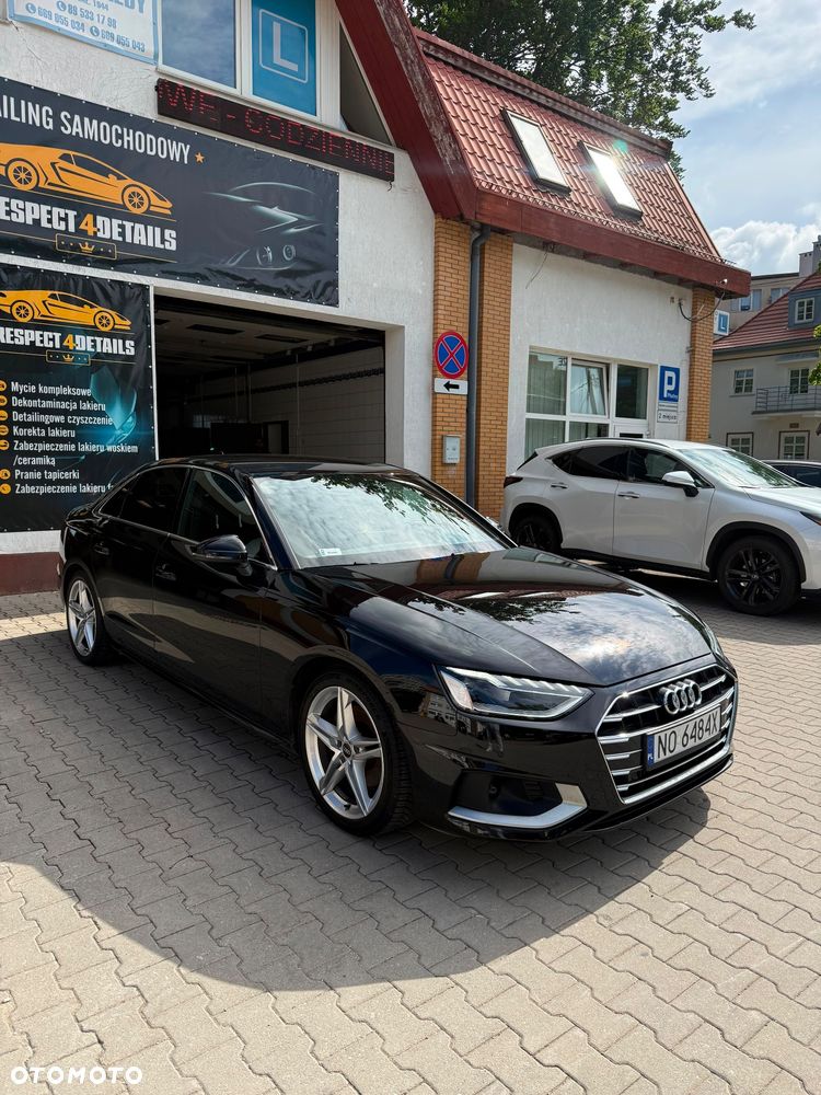 Audi A4 Limousine - 1