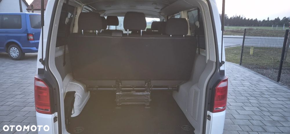 Volkswagen Transporter Kombi L1H1 DSG - 13