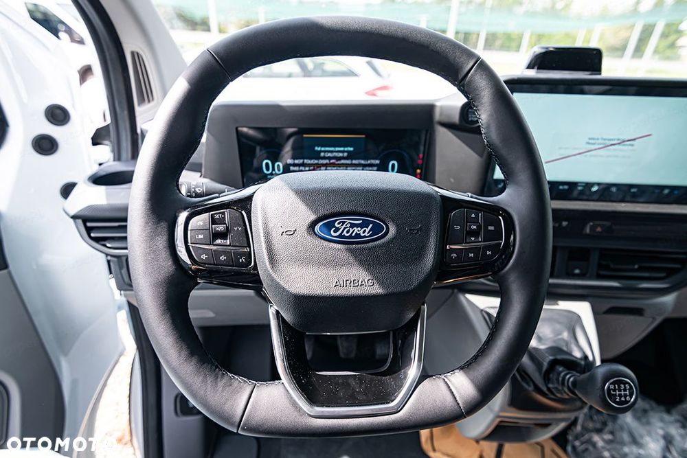 Ford Transit Custom 320 L2H1 Trend 2.0 136KM - 12