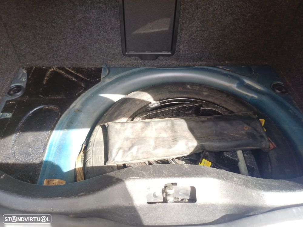 VW New Beetle Cabriolet 1.4 - 11