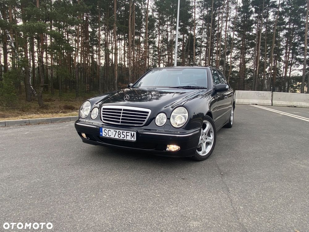 Mercedes-Benz Klasa E 320 T CDI Avantgarde - 1