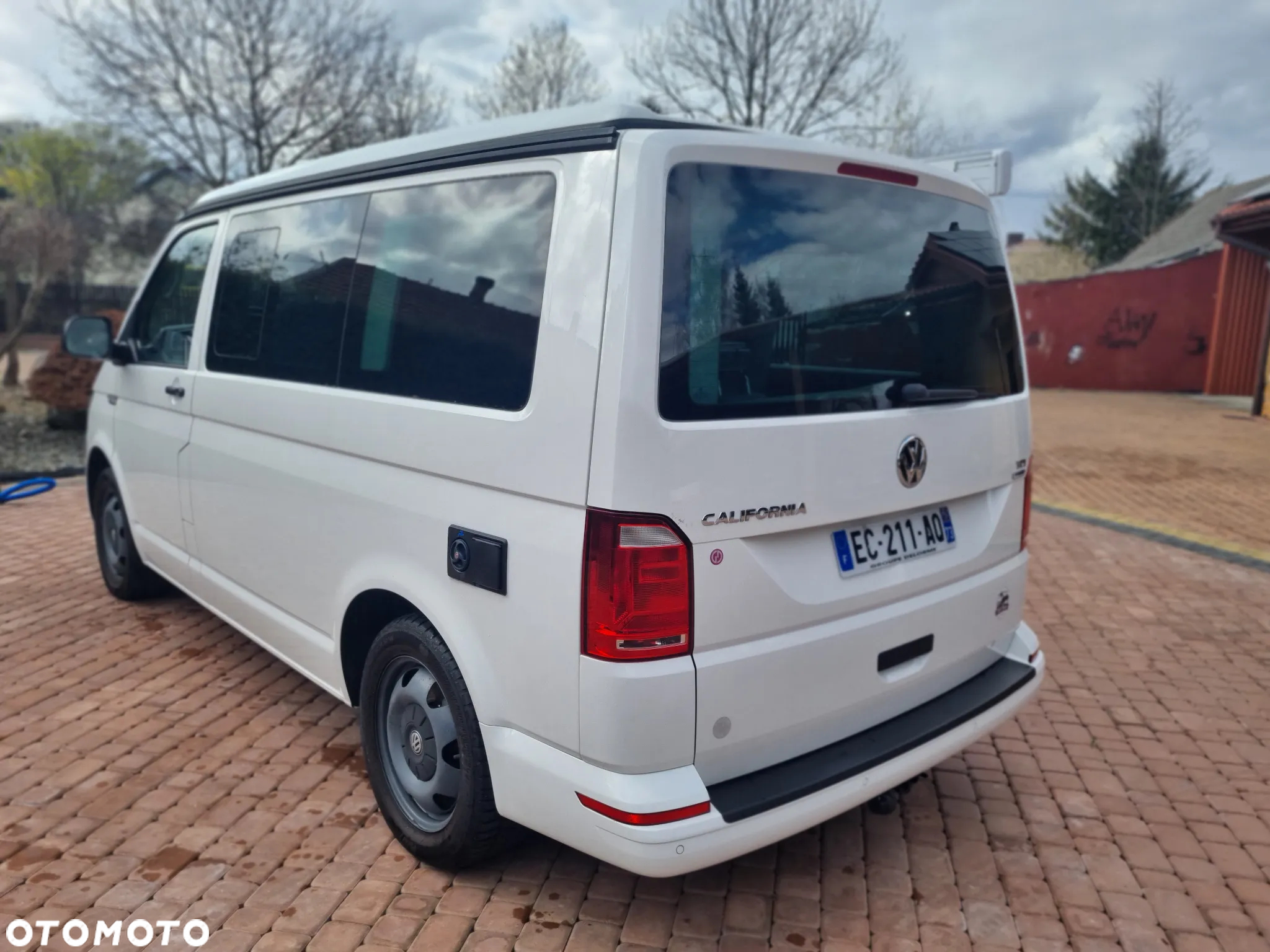 Volkswagen CALIFORNIA OCEAN KAMPER - 5